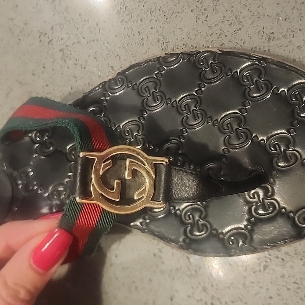 Gucci sandals